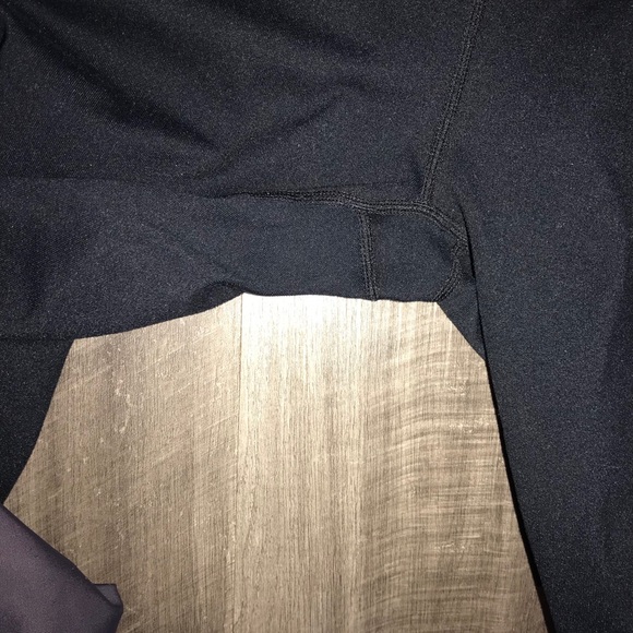 FABLETICS LEGGINGS - Picture 3 of 4